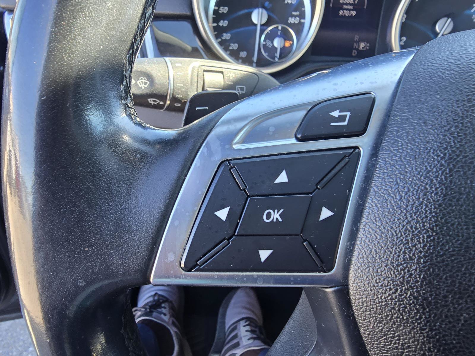 Used 2015 Mercedes-Benz ML 350 4MATIC image 16