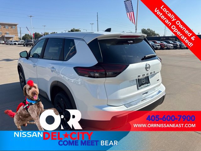 New 2026 Nissan Rogue SV w/ Cold Weather Package AWD/4WD image 3