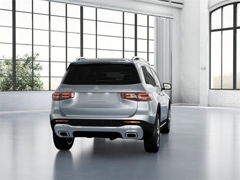 New 2026 Mercedes-Benz GLB 250 4MATIC image 24