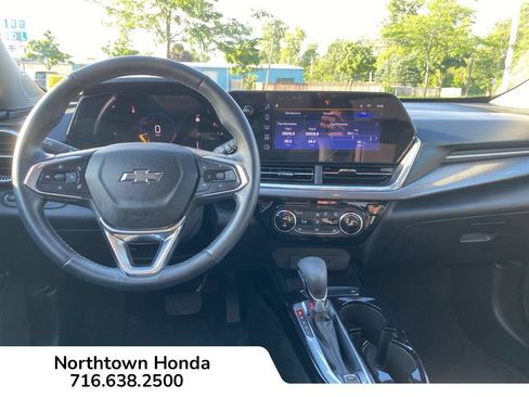 Used 2024 Chevrolet Trax ACTIV w/ Driver Confidence Package FWD image 16