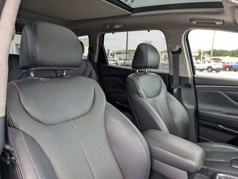 Used 2019 Hyundai Santa Fe Limited FWD image 29