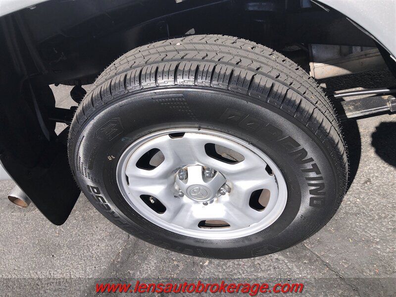 Used 2010 Toyota Tacoma 2WD Access Cab w/ SR5 Pkg #2 image 23