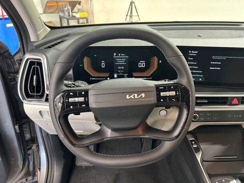 New 2026 Kia Sorento EX AWD/4WD image 15