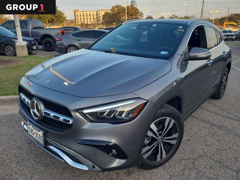 Used 2025 Mercedes-Benz GLA 250 image 1