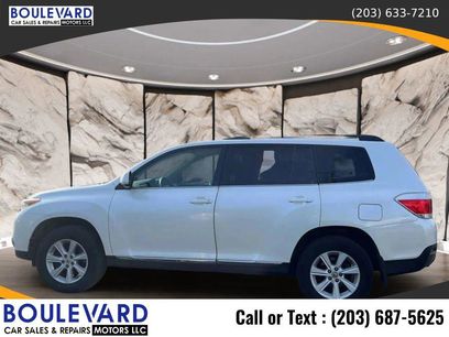 Used 2012 Toyota Highlander SE