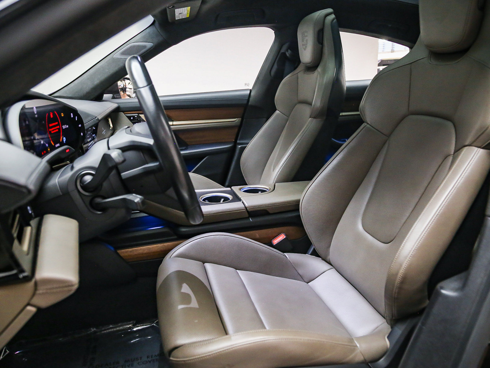Certified 2021 Porsche Taycan Turbo AWD/4WD image 5