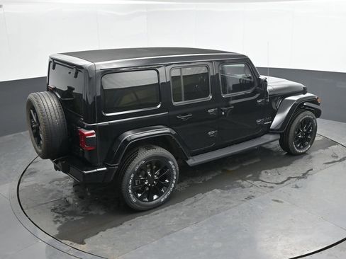 Used 2021 Jeep Wrangler Unlimited Sahara image 14