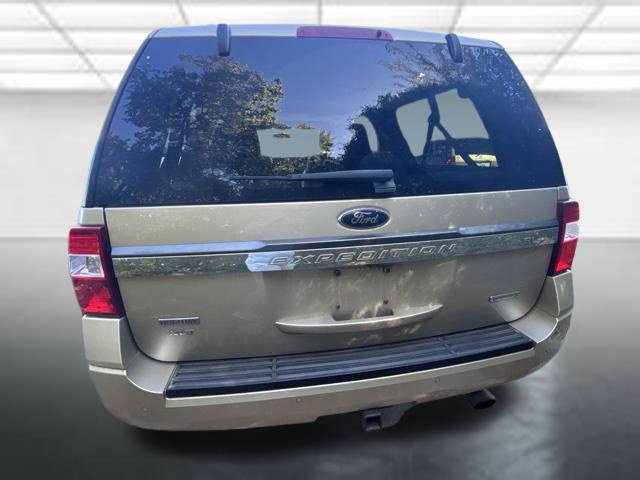 Used 2017 Ford Expedition EL XLT w/ Equipment Group 202A AWD/4WD image 5