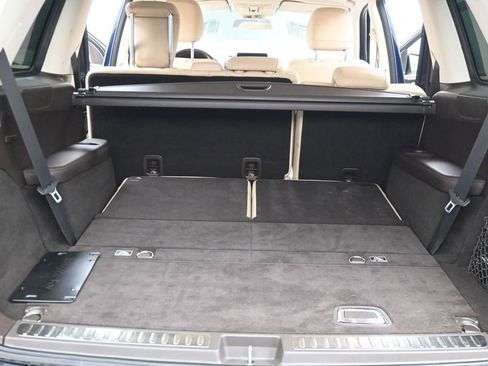 Used 2017 Mercedes-Benz GLS 450 4MATIC image 11