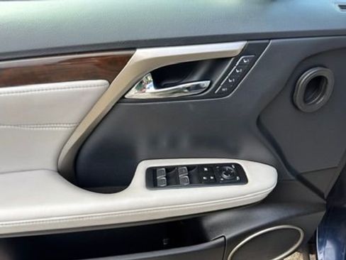 Used 2019 Lexus RX 450h AWD w/ Navigation Package image 17