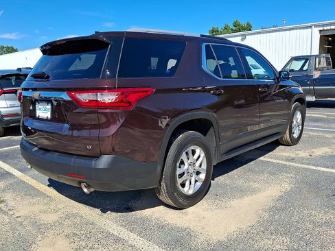 Used 2018 Chevrolet Traverse LT AWD/4WD image 6
