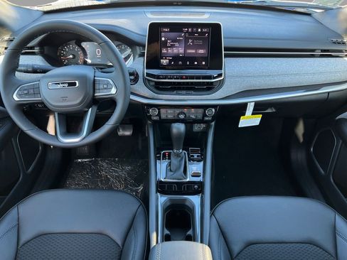 New 2025 Jeep Compass Latitude w/ Convenience Group image 14