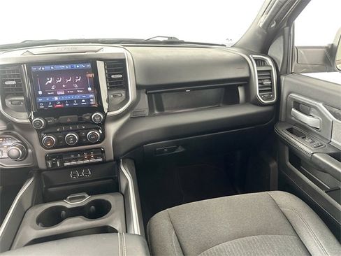 Used 2022 RAM 2500 Big Horn w/ Level C Equiment Group image 27