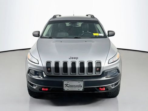 Used 2015 Jeep Cherokee Trailhawk w/ Leather Interior Group AWD/4WD image 2