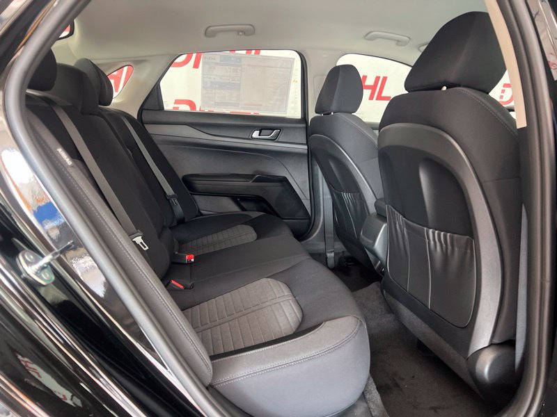 New 2026 Kia K5 LXS FWD image 10