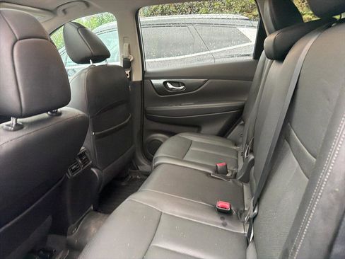 Used 2016 Nissan Rogue SL w/ SL Premium Package AWD/4WD image 21