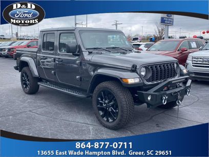 Used 2024 Jeep Gladiator Sport