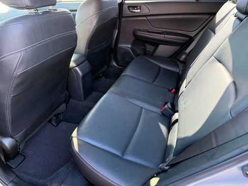 Used 2014 Subaru Crosstrek 2.0i Limited w/ Popular Package #2 image 11