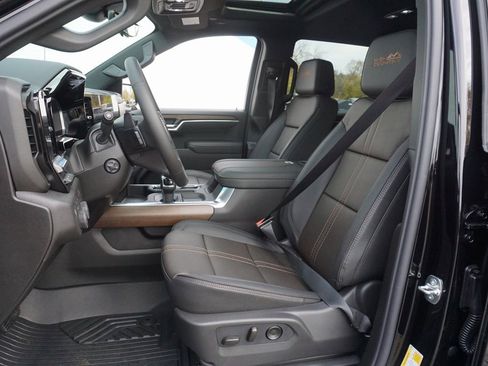 New 2026 Chevrolet Silverado 1500 High Country w/ Midnight Edition image 10