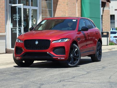 Used 2026 Jaguar F-PACE R-Dynamic S image 1