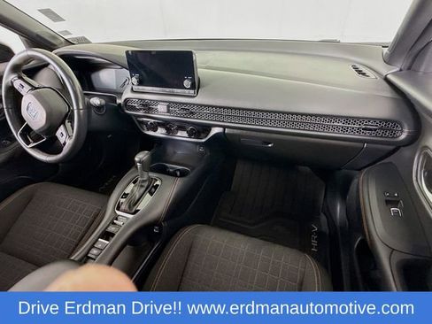 Used 2023 Honda HR-V Sport image 25