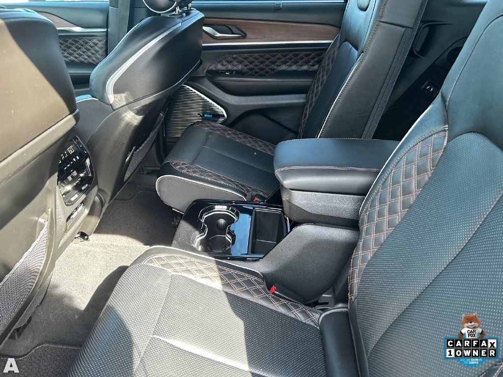 Certified 2023 Jeep Grand Cherokee L Summit w/ Advanced Protech Group IV AWD/4WD image 17