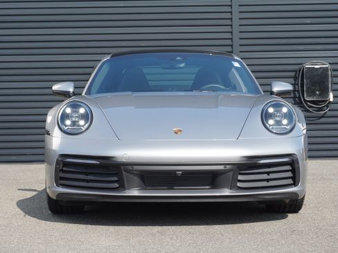 Used 2022 Porsche 911 Carrera S RWD image 11