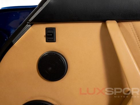 Used 1992 Porsche 911 Carrera image 48