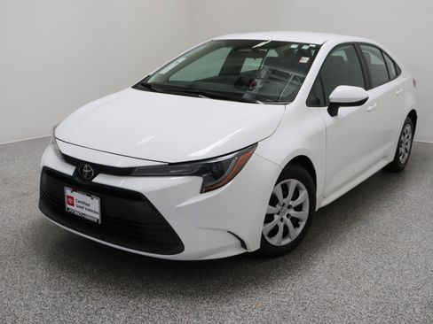Certified 2024 Toyota Corolla LE FWD image 2