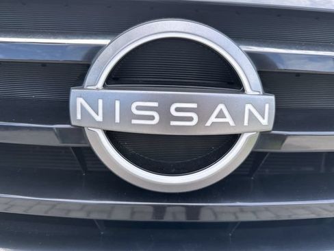 Used 2024 Nissan Pathfinder S FWD image 10