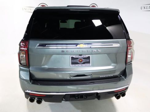 Used 2023 Chevrolet Suburban Premier AWD/4WD image 31