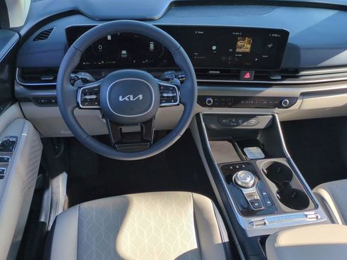 New 2026 Kia Carnival SX FWD image 21