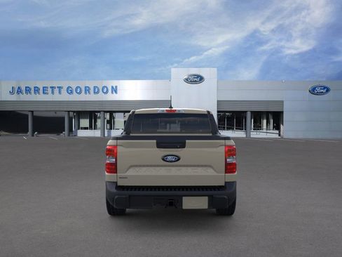 New 2025 Ford Maverick XL image 5