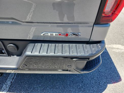 Used 2025 GMC Sierra 1500 AT4X AWD/4WD image 5