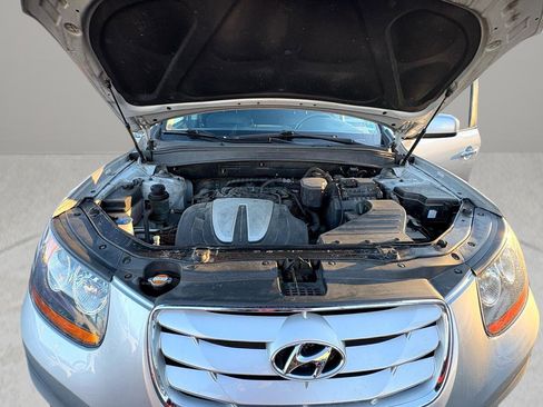 Used 2011 Hyundai Santa Fe Limited AWD/4WD image 22