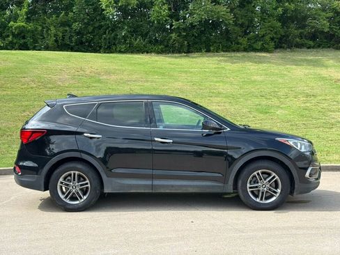 Used 2017 Hyundai Santa Fe Sport FWD image 8