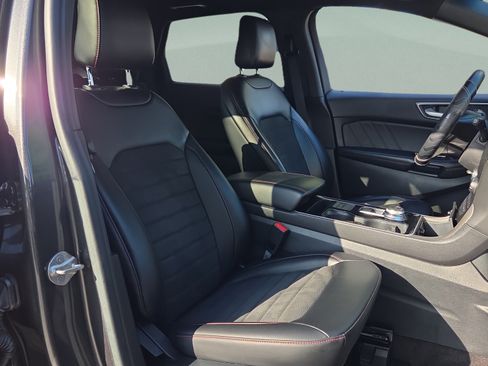 Used 2020 Ford Edge SEL FWD image 15