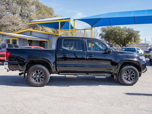 Used 2023 Toyota Tacoma SR5 image 4