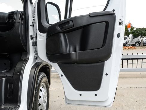 Used 2023 RAM ProMaster 2500 FWD image 41