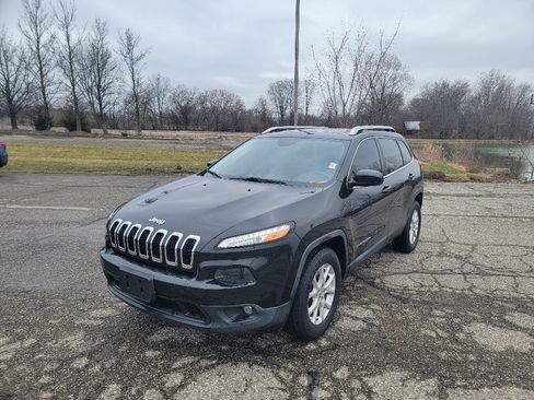Used 2015 Jeep Cherokee Latitude w/ Comfort/Convenience Group image 1
