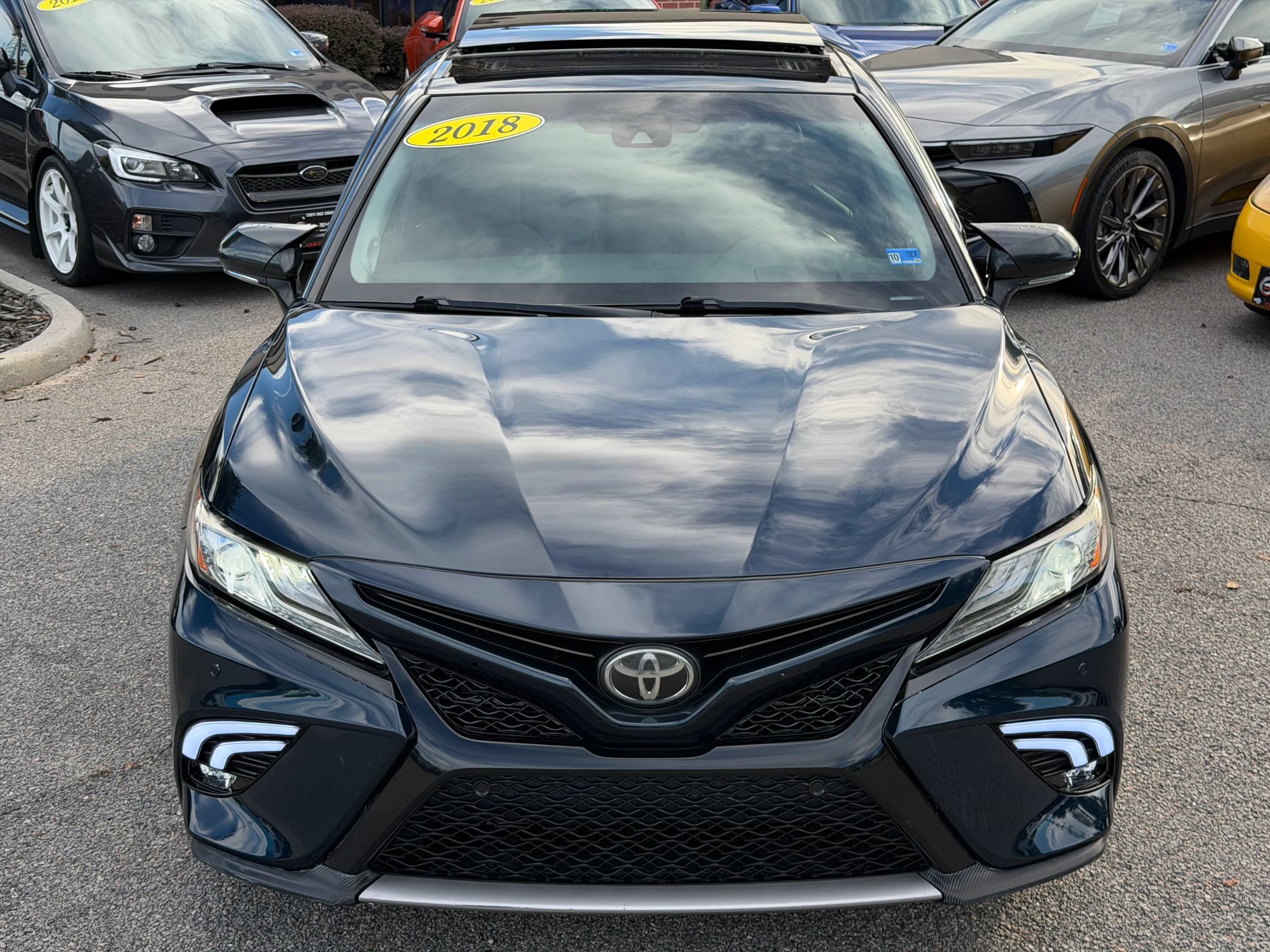 Used 2018 Toyota Camry XSE FWD image 4