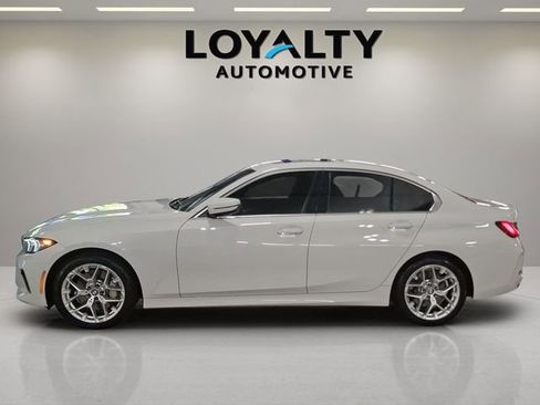 Used 2025 BMW 330i xDrive Sedan AWD/4WD image 2