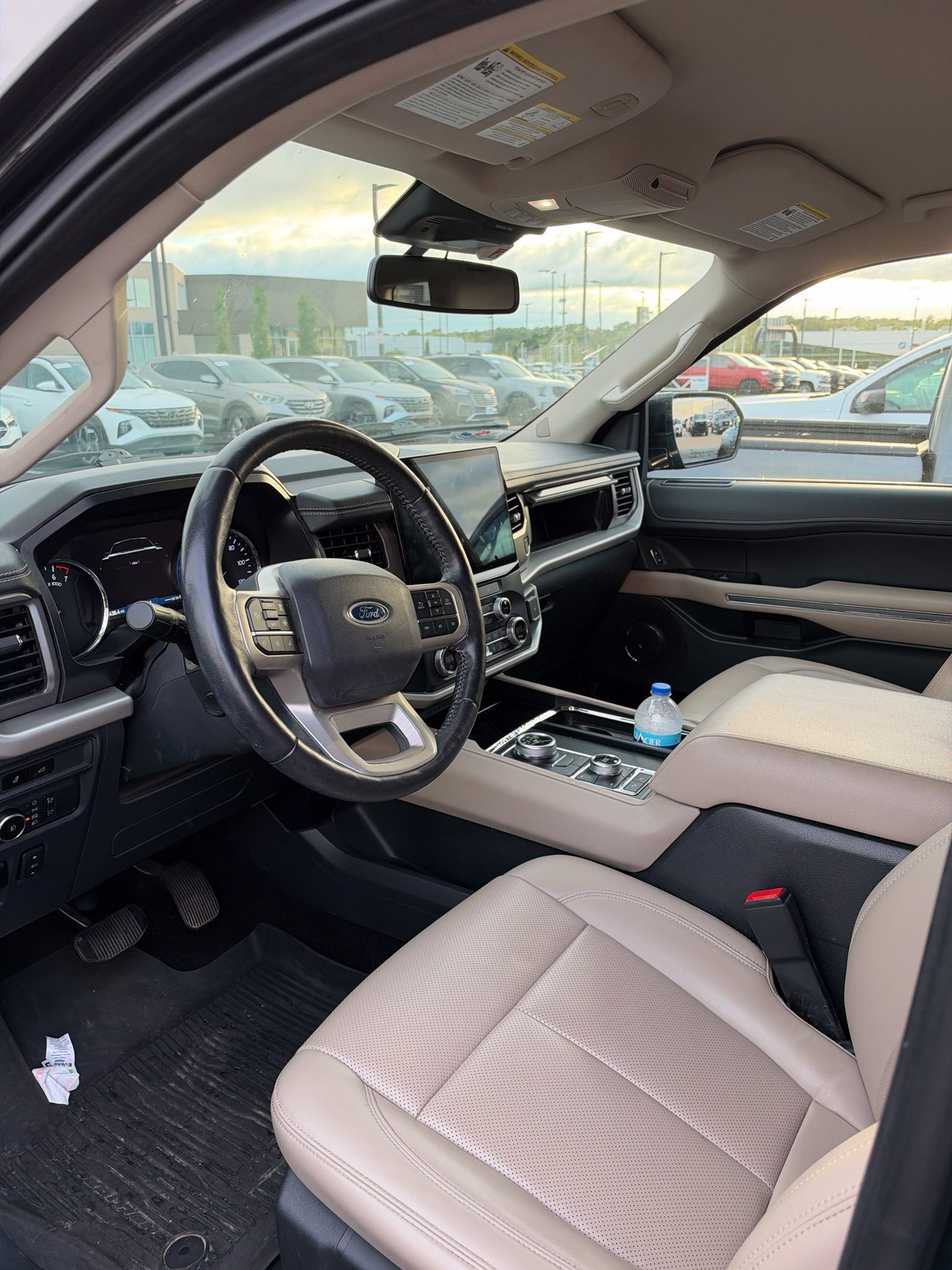 Certified 2022 Ford Expedition XLT AWD/4WD image 5