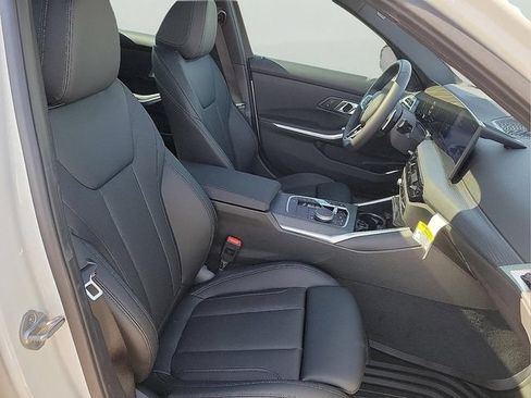 New 2026 BMW 330i Sedan w/ M Sport Package RWD image 18