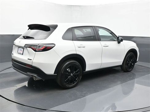 Used 2026 Honda HR-V Sport image 5