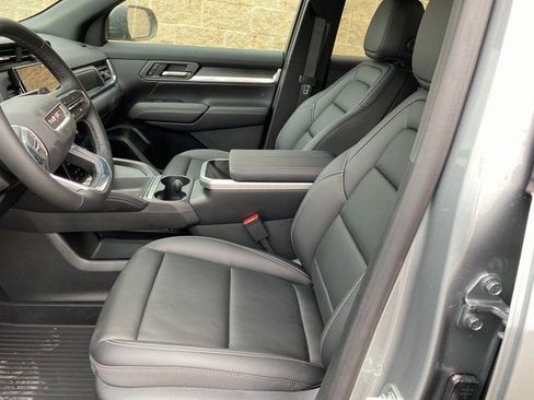 New 2026 GMC Terrain Elevation w/ Elevation Premium Package image 16