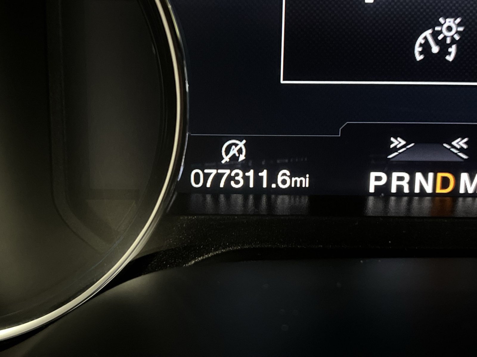 Used 2019 Ford Expedition Limited w/ Equipment Group 303A AWD/4WD image 14