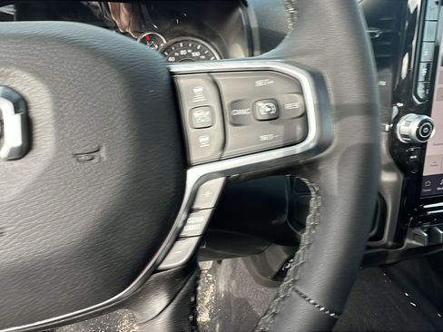 Used 2025 RAM 2500 Big Horn image 28