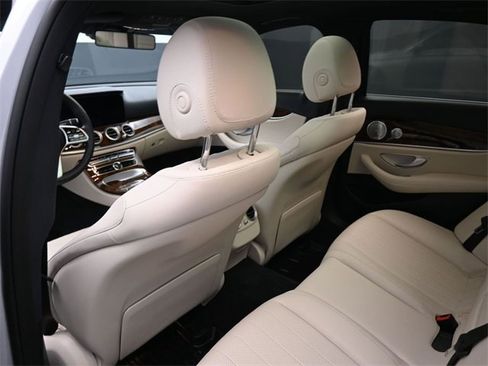 Used 2020 Mercedes-Benz E 450 E 450 image 10