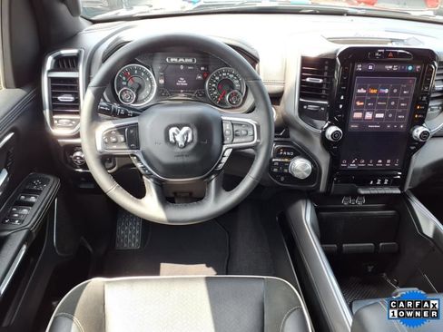 Used 2025 RAM 1500 Laramie AWD/4WD image 6